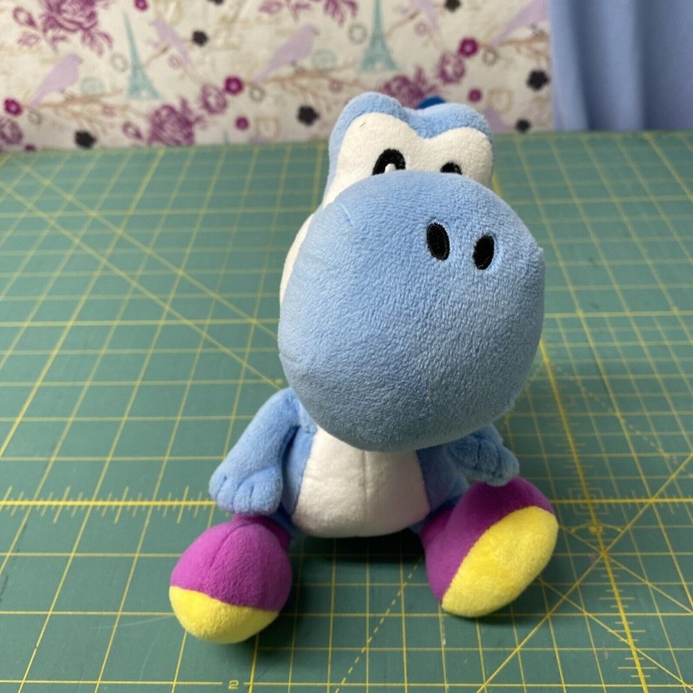 Sanei Little Buddy AllStar Collection Super Mario Blue Yoshi 8" Plush